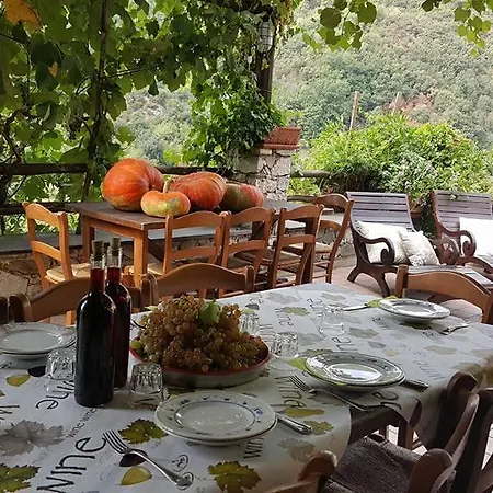 مزرعة للإقامة Agriturismo Aspettando Il Sole *