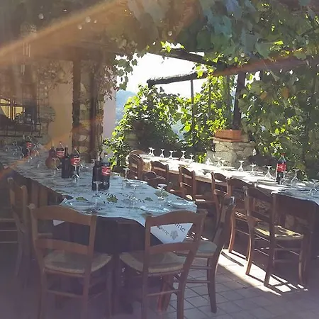 مزرعة للإقامة Agriturismo Aspettando Il Sole