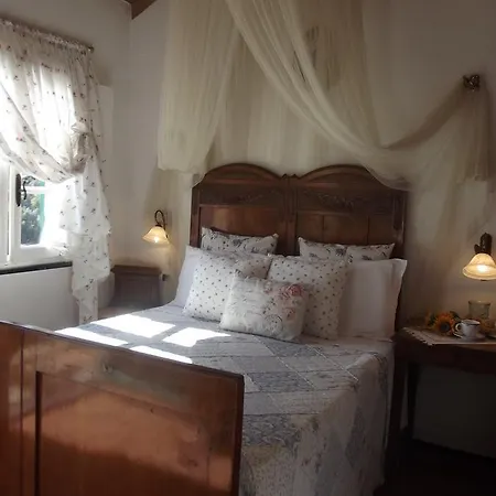 Agriturismo Aspettando Il Sole مزرعة للإقامة اوركو فيغلينو